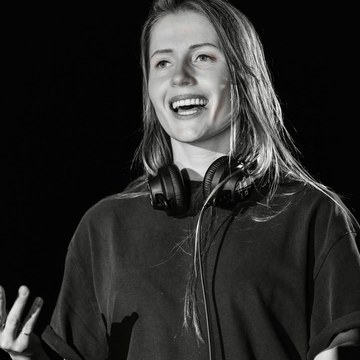 Charlotte de Witte - Music and Event Shoots Collection in charlottedewittemusic_3537662486185293869.jpg - hidden celebrity photo